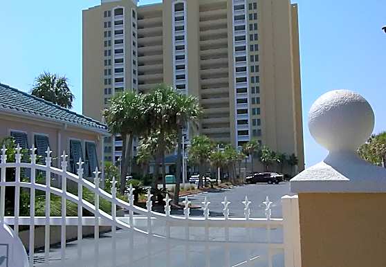Emerald Isle Condominiums Apartments Gulf Breeze Fl 32561