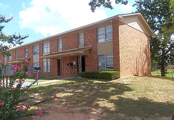 Belaire Manor Apartments - Longview, TX 75602
