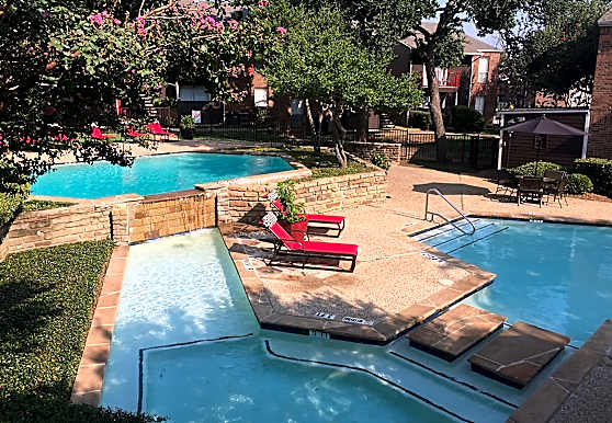 6 Eleven Lamar Apartments - Arlington, TX 76011
