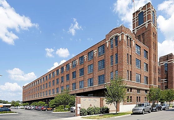 Off Broadway Apartments Grand Rapids Mi 49504