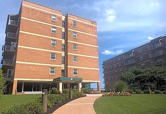 West Shore Towers Apartments - Nyack, NY 10960