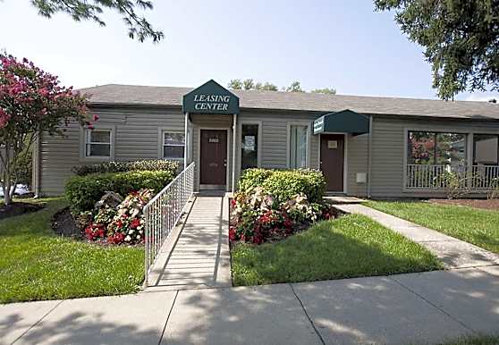 Cherry Branch Townhomes Apartments - Laurel, MD 20708
