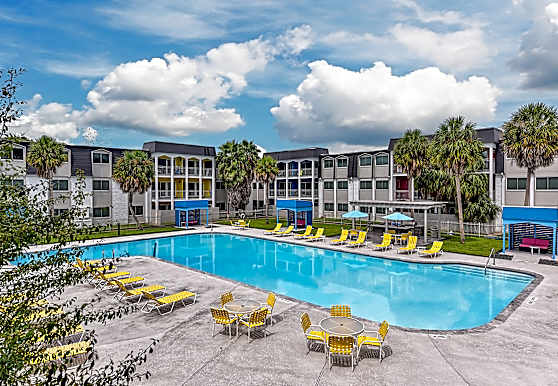 The Sapphire At Nassau Bay Apartments Houston Tx 77058