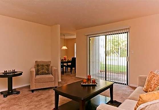 The Life At Glen Hollow Apartments Decatur Ga 30034