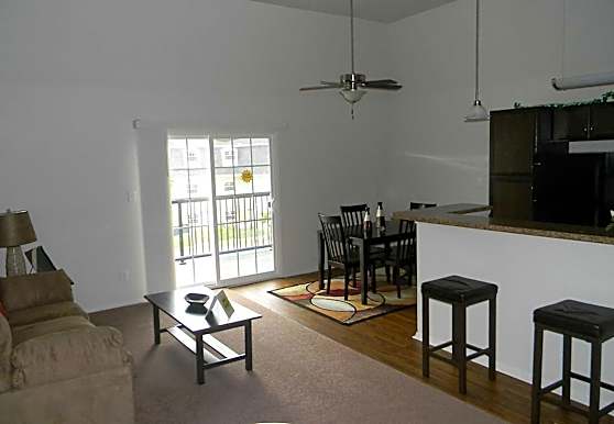 Shannon Glenn Apartments Evansville In 47715