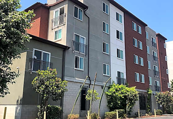 Ivy Terrace Apartments Van Nuys Ca 91405
