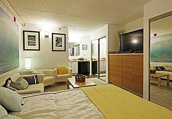 Collegiate Village Inn Apartments Orlando Fl 32817