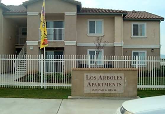 Los Arboles Apartments Orange Cove Ca 93646