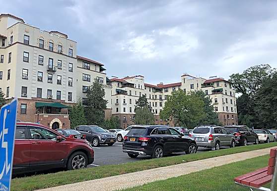 Wykagyl Garden Apts Apartments New Rochelle Ny 10804