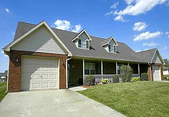Canterbury Green Townhomes Apartments Jasper In 47546