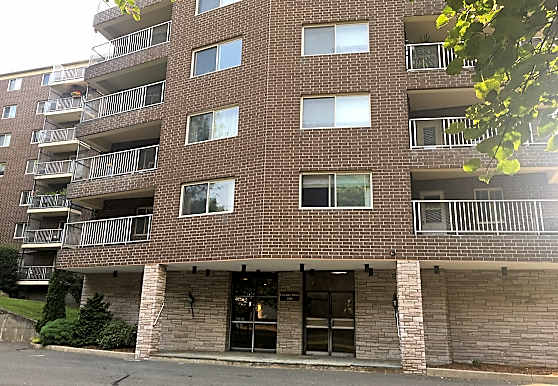 Executive House Apartments Bridgeport Ct 06604