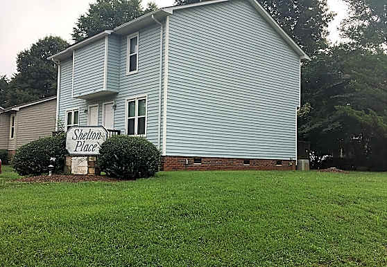 Shelton Place Duplexes Apartments Concord Nc 28027