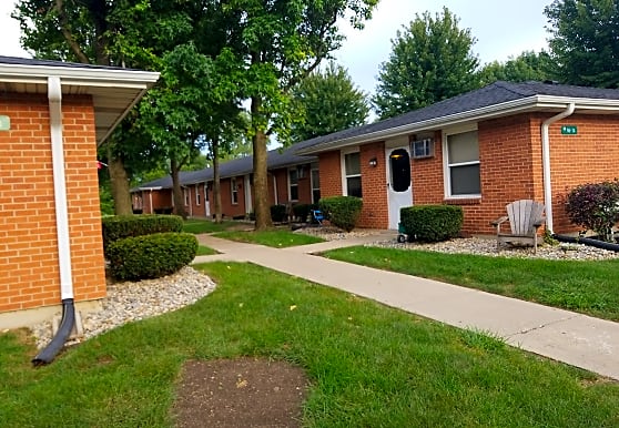 Heather Park Apartments - Winchester, IN 47394