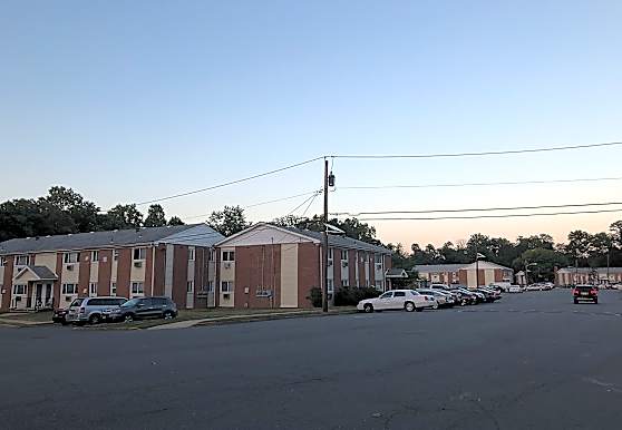 Zachary Arms Apartments Hamilton Nj 08620