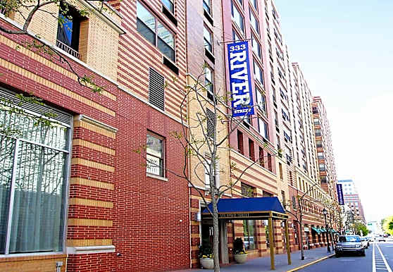 333 River Street Apartments Hoboken, NJ 07030