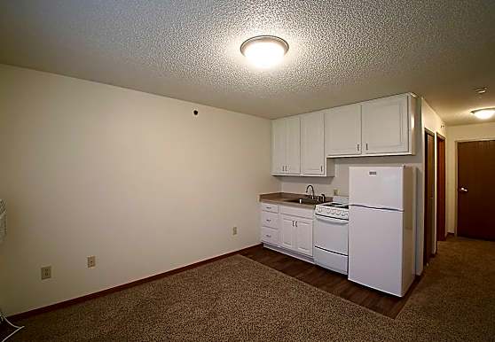 Hanley Place Apartments Hudson Wi 54016 Simplify your life enjoy the simple convenience of bentley place located in downtown hayward.