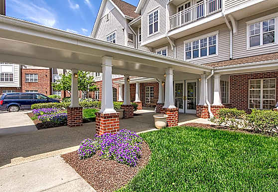 The Manor At Victoria Park Senior Living 62 Apartments Temple Hills Md 20748