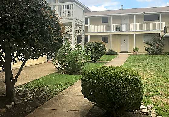 Springvale Manor Apartments San Antonio Tx 78227