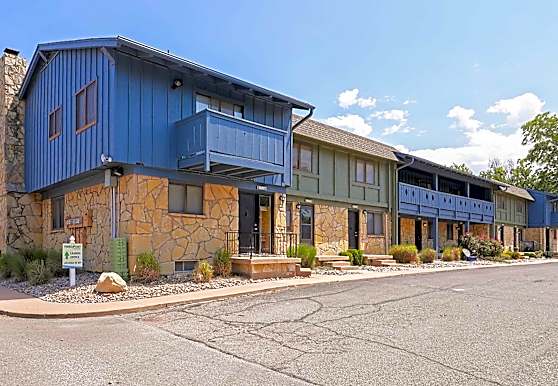 Parke East Townhomes Apartments Wichita Ks 67218