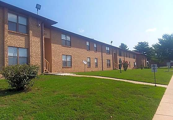 Evergreen Apartments Springfield Mo 65802