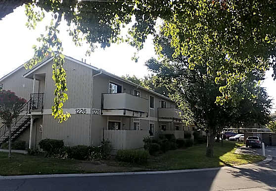 Dry Creek Apartments - Paso Robles Ca 93446