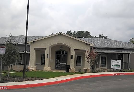 Oak Valley Apartment Homes San Antonio Tx 78233