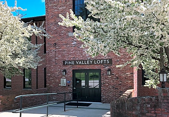 Pine Valley Lofts Apartments - Milford, NH 03055