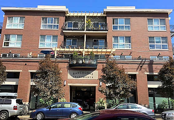 Barcelona Apartments Portland Or 97209