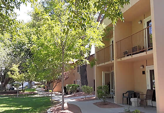 Gary Plunkett Jydstrup Senior Living Apartments Las Vegas Nv 89102