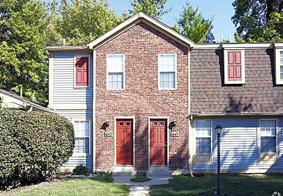Oakwood Townhomes Villas Apartments Toledo Oh 43615