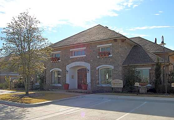 Creative Apartments On Reed Road In Houston Texas for Small Space