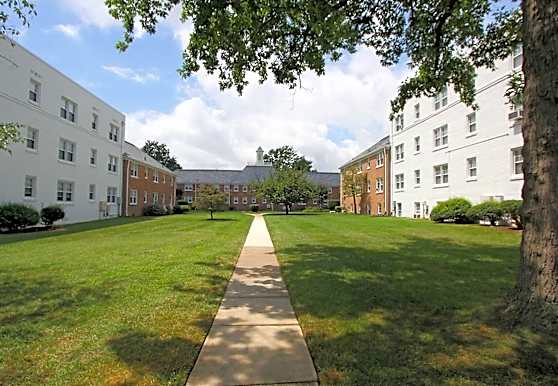Fillmore Garden Apartments Arlington Va 22204