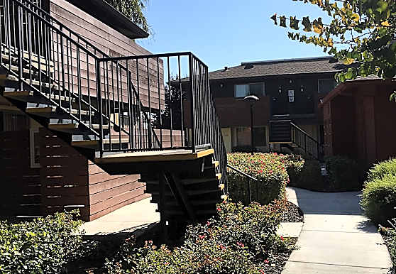 Clarendon Street Apartments San Jose Ca 95129