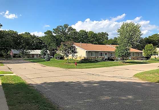 Silver Village Apartments Livonia Mi 48154