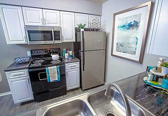 District Six10 Apartments Lawton Ok 73505