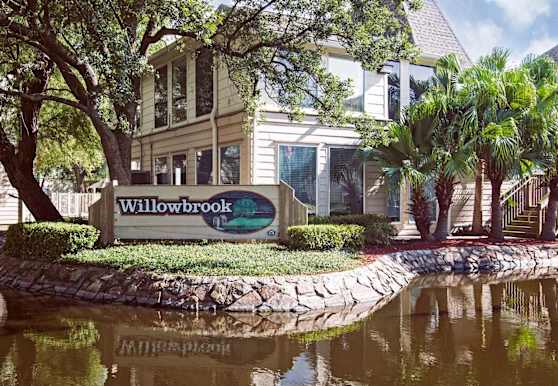 Willowbrook Apartments New Orleans La 70127
