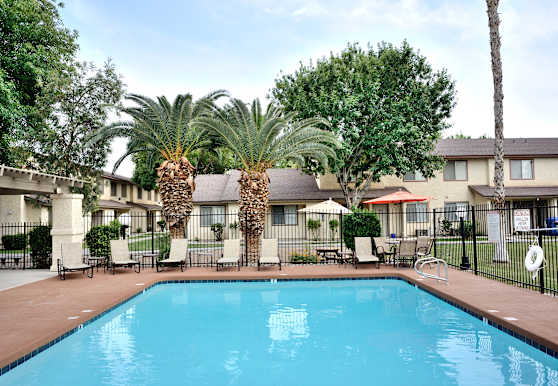 Camelot Apartments Az Yuma Az 85364