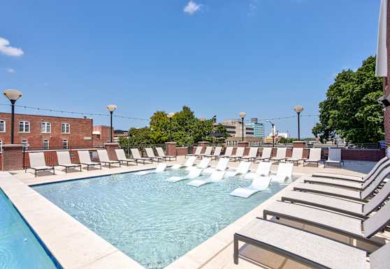 Vue On Walnut Student Living Apartments Springfield Mo 65806