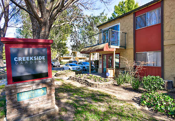 Creekside Gardens Apartments - Vacaville, CA 95687