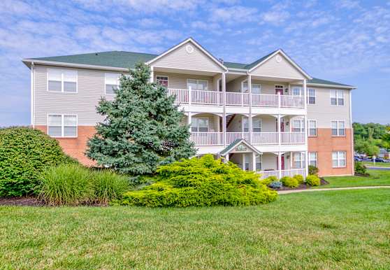 Aspen Pines Apartments - Newport, KY 41071