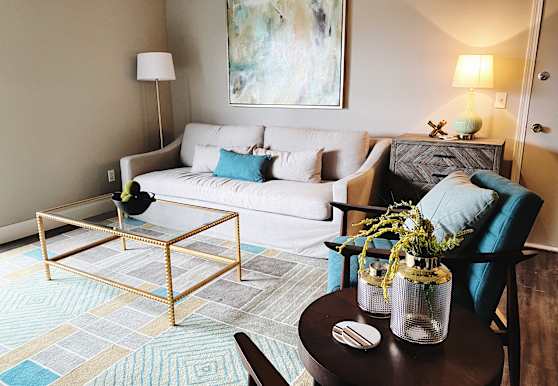 Tudor Heights Apartments Omaha Ne 68134