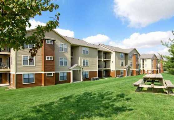 One North Apartments Urbana Il 61801