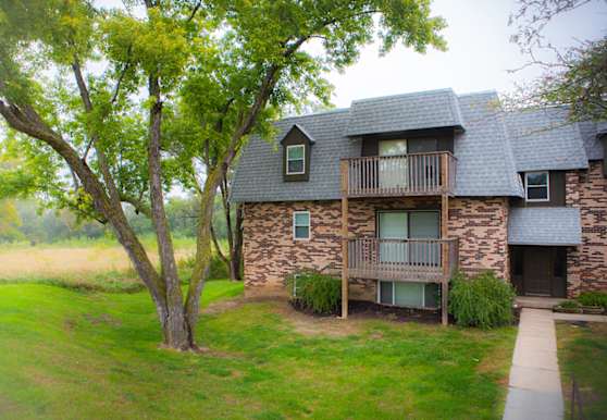 New Towne West Apartments Omaha Ne 68134