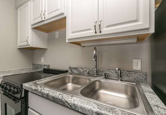 Woodgate Apartments Springfield Mo 65804