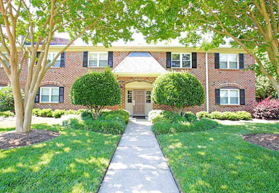 Lake Bradford Apartments - Virginia Beach, VA 23455