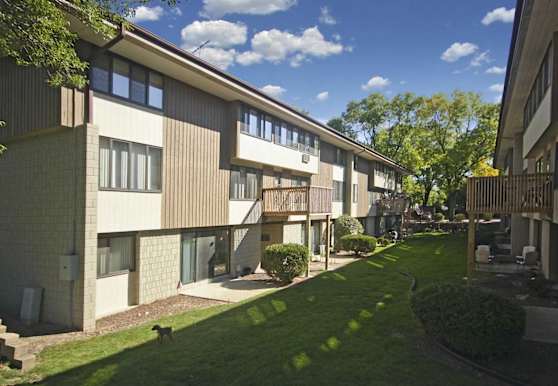 Woodland Court Apartments Milwaukee WI 53220