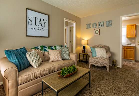 Pinecrest Village Apartments Wichita Ks 67218