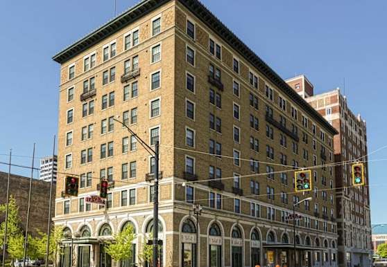 Lasalle Apartments South Bend