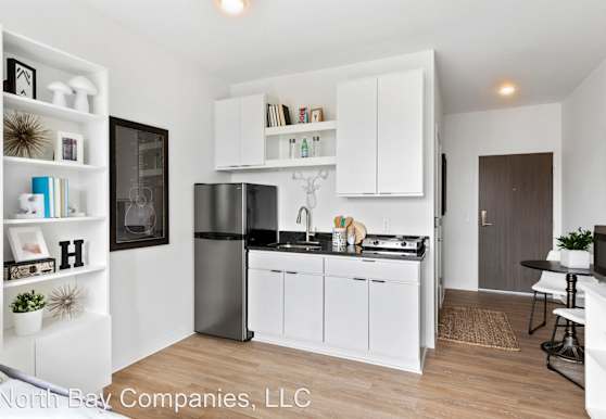 Trademark Apartments Student Living Minneapolis Mn 55414