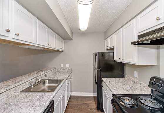 Pebble Point Apartments Of Indianapolis Indianapolis In 46214